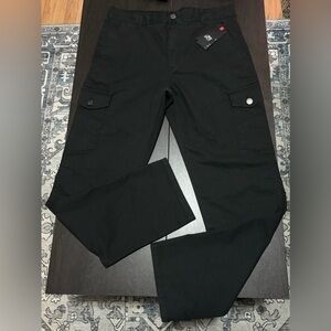 Split  Co. Cargo Pants *NEW WITH TAGS* Black Sz 32